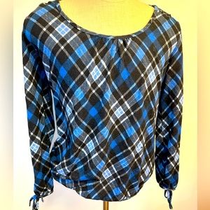 Fashion Bug Blue and Black Plaid Flannel with Tie Sleeves Size Large